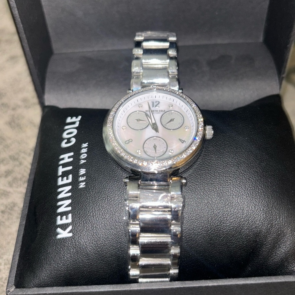 Kenneth Cole Unisex New York Watch